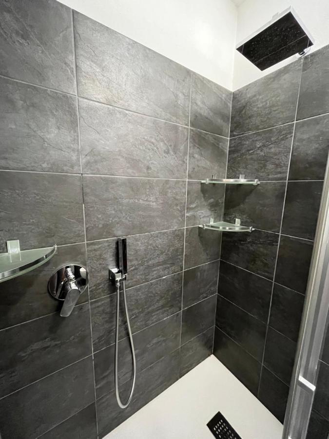 Daisy Homes Paderno d'Adda Exterior foto
